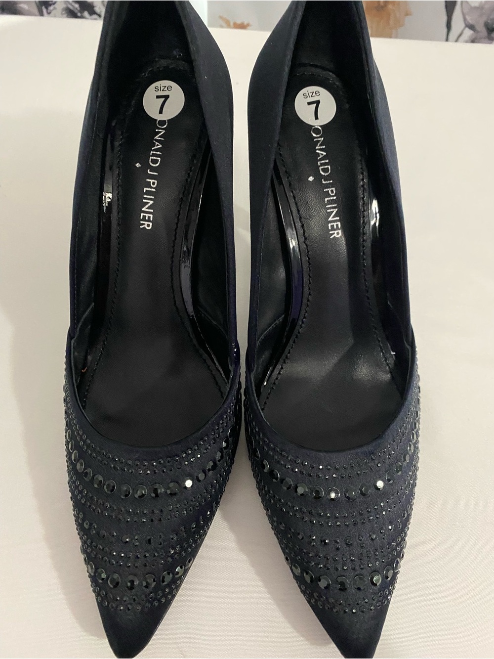 Women’s Donald Pliner Black Heels Size 7 Pointed Toe